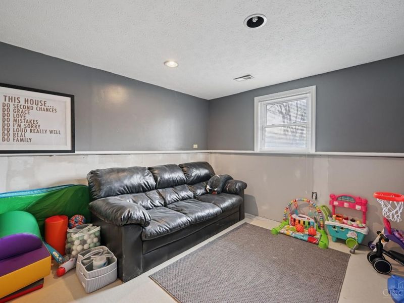 4636 Blackberry Lane, Union Twp, OH 45103 Photo 25