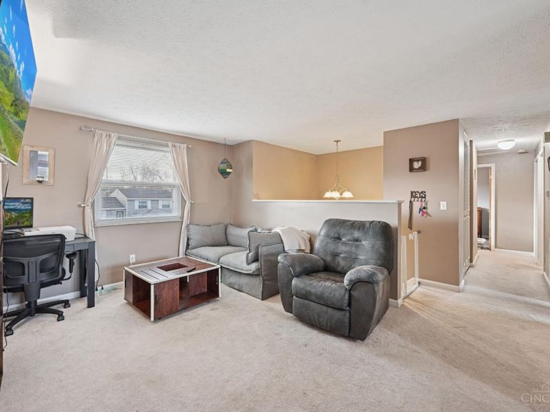 4636 Blackberry Lane, Union Twp, OH 45103 Photo 7