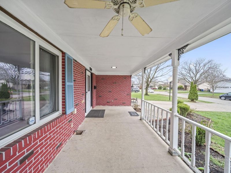 6100 Darby Lane, Columbus, OH 43229 Photo 4