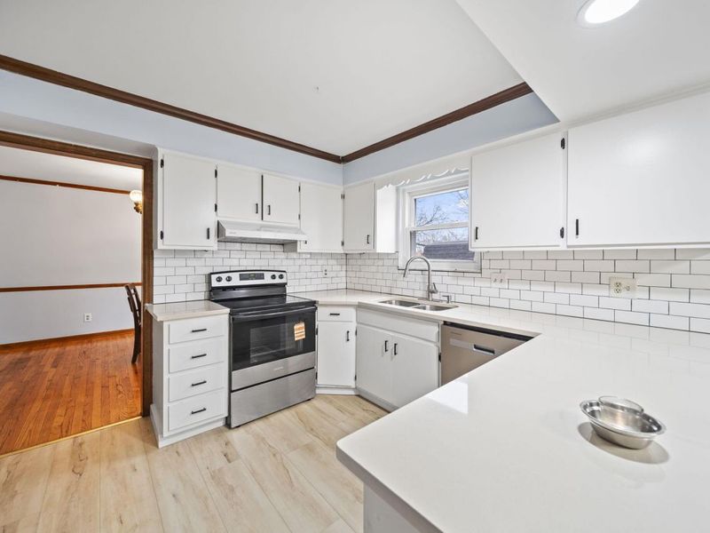 6100 Darby Lane, Columbus, OH 43229 Photo 5