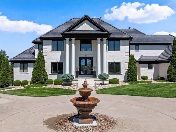 20711 Benson Street, Bucyrus, KS 66013