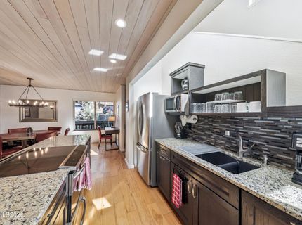 133 Holly Lane, Stateline, NV 89449 Photo
