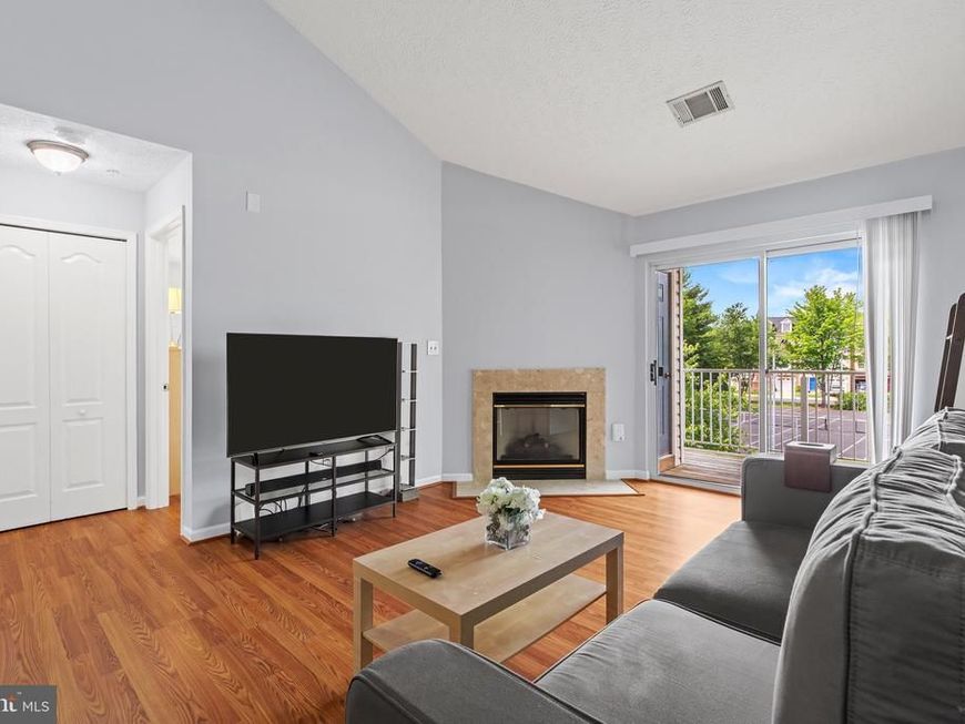 8961 Town Center Circle , Unit 1-311, Upper Marlboro, MD 20774 Main Photo