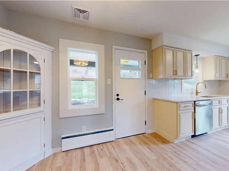 124 Stardust Drive, Wintersville, OH 43953 Photo 18