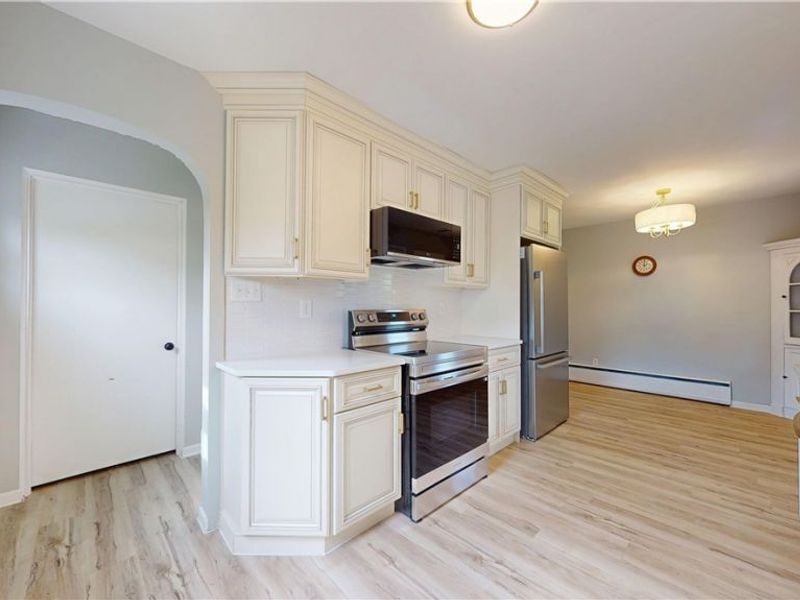 124 Stardust Drive, Wintersville, OH 43953 Photo 22