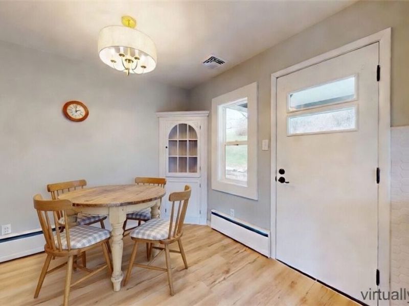 124 Stardust Drive, Wintersville, OH 43953 Photo 5