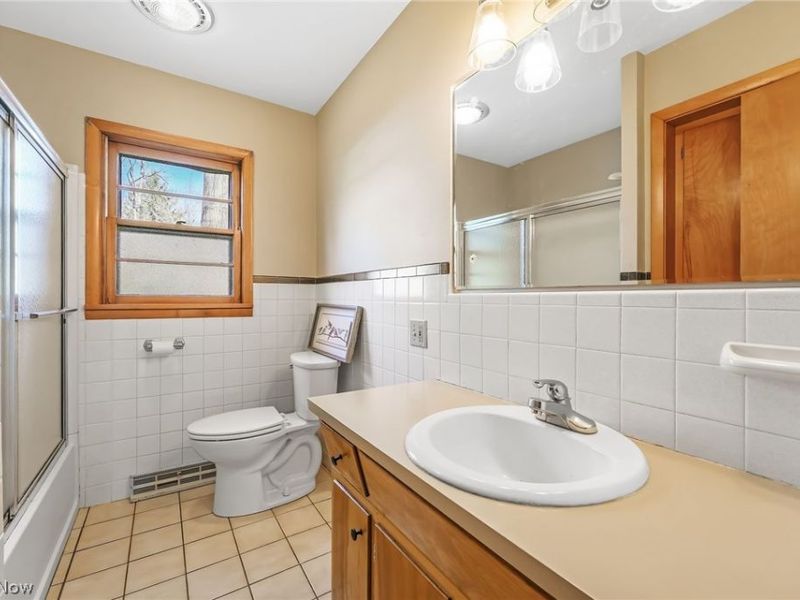 4704 Garrett Drive, Norton, OH 44203 Photo 21