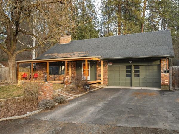 15908 N Azure Dr, Spokane, WA 99208