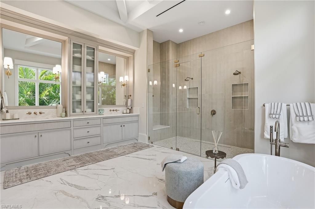 626 Fountainhead Ln , Naples, FL 34103 Photo