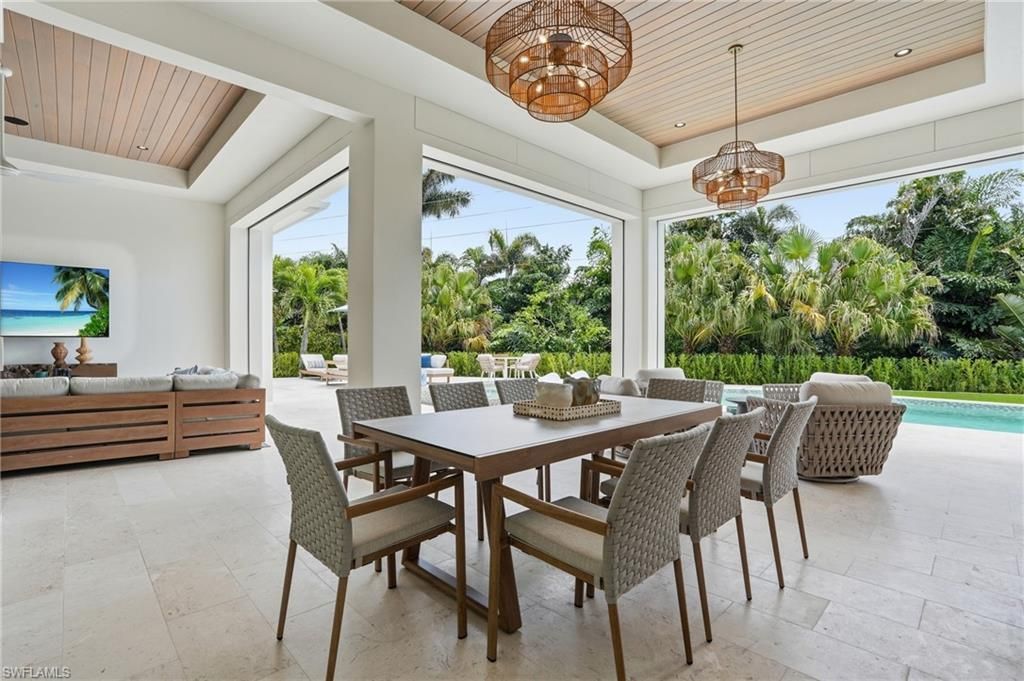 626 Fountainhead Ln , Naples, FL 34103 Photo