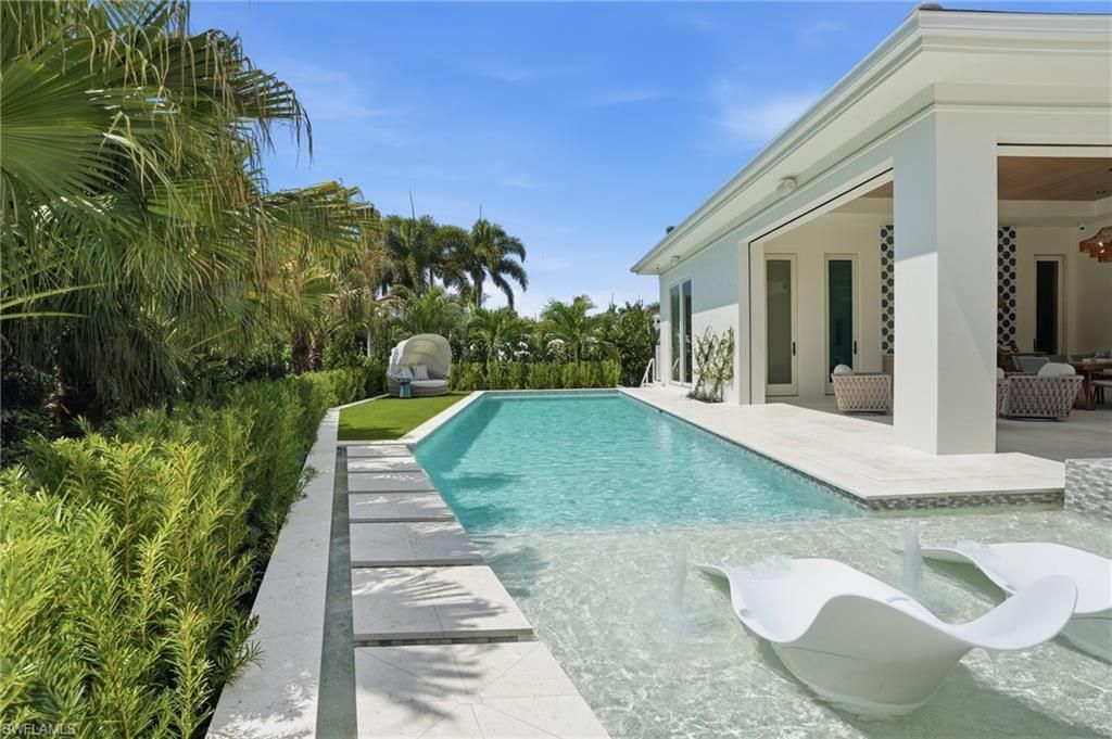 626 Fountainhead Ln , Naples, FL 34103 Photo