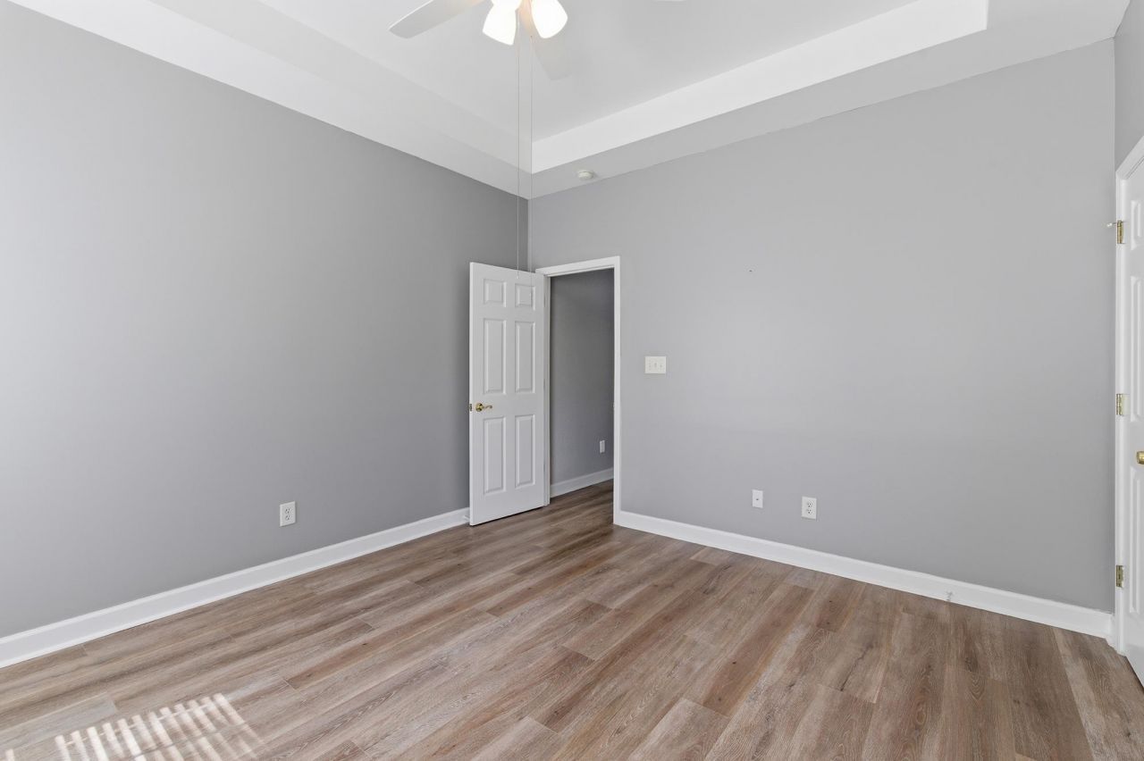 6627 Cherry Laurel Dr.  Photo 21