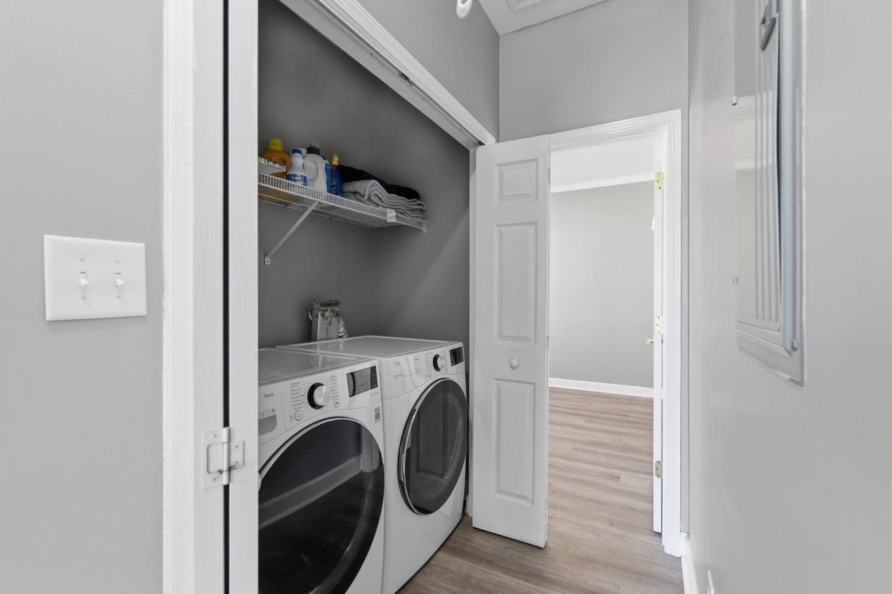 6627 Cherry Laurel Dr.  Photo 25