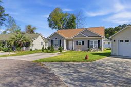 6627 Cherry Laurel Dr.  photo 4