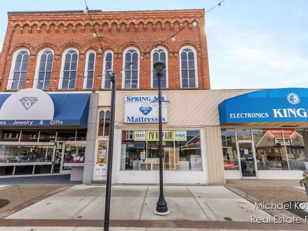 126 W State Street, Hastings, MI 49058