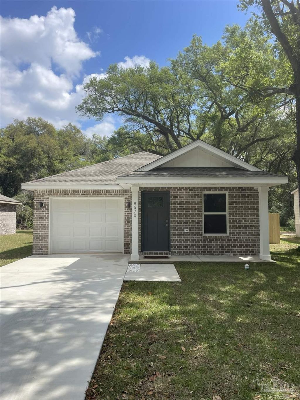 8570 Argo Dr, Pensacola, FL 32514 Main Photo