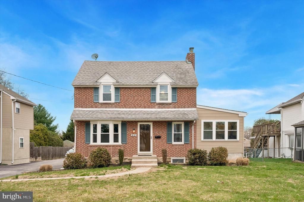 231 E Woodland Avenue, Springfield, PA 19064 Main Photo