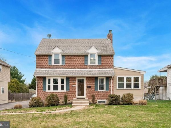 231 E WOODLAND AVENUE, SPRINGFIELD, PA 19064
