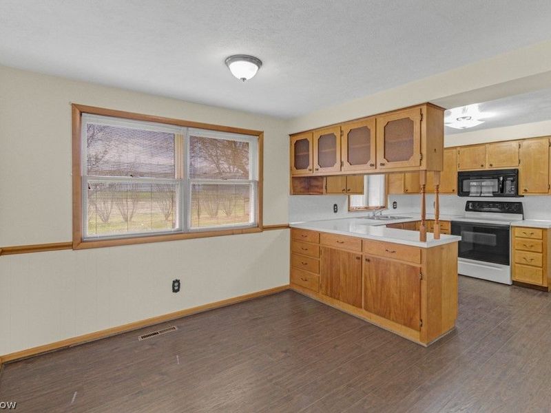 22755 Mayfair Avenue, Minerva, OH 44657 Photo 11