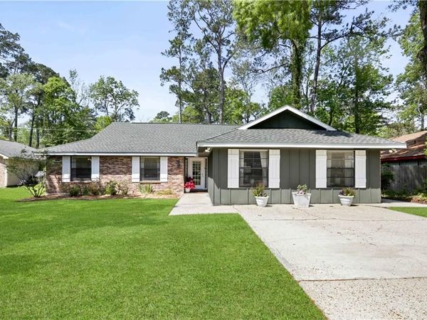 516 WOODRIDGE Boulevard, Mandeville, LA 70471
