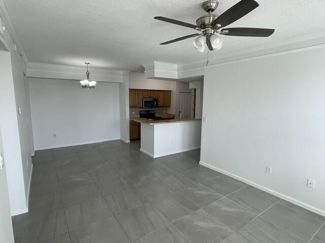 9833 Baywinds Drive, Unit 7302, West Palm Beach, FL 33411 Photo