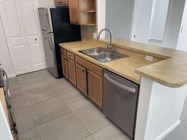 9833 Baywinds Drive, Unit 7302, West Palm Beach, FL 33411 Photo