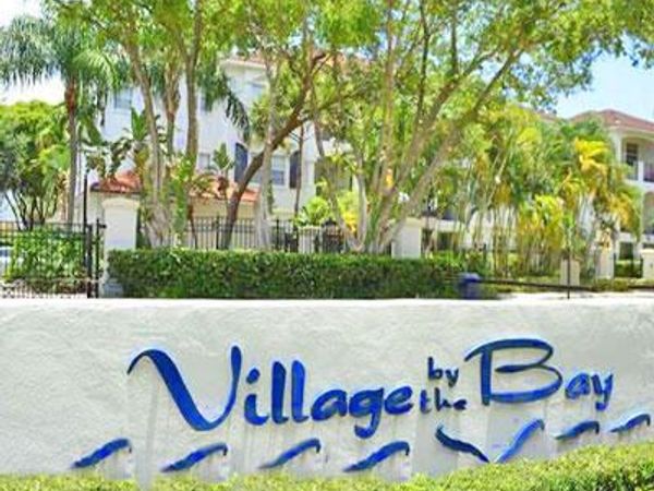 3225 NE 184th Street, Unit 10304, Aventura, FL 33160