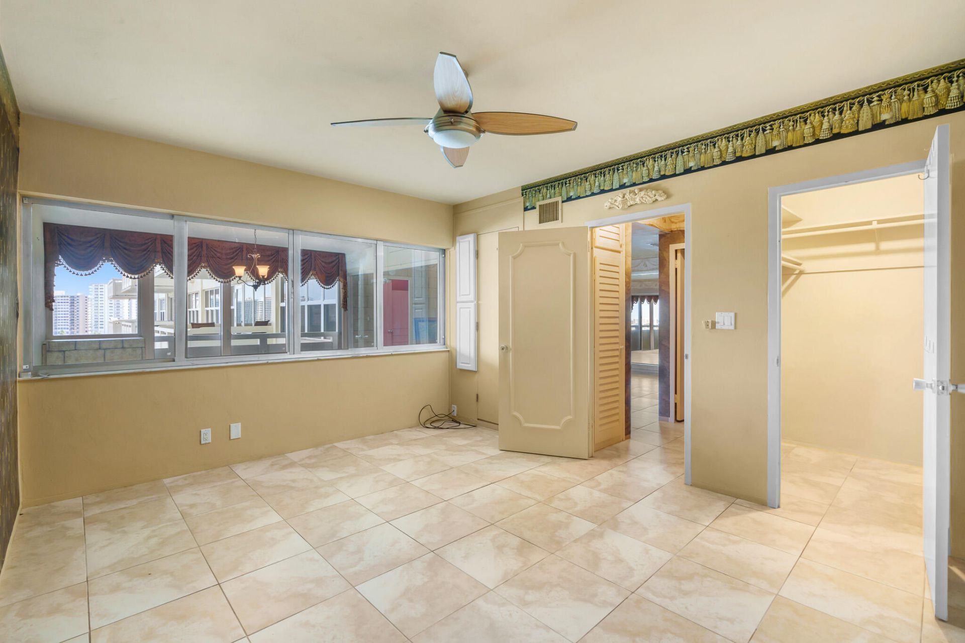 3200 NE 36th Street, Unit 1012, Fort Lauderdale, FL 33308 Photo