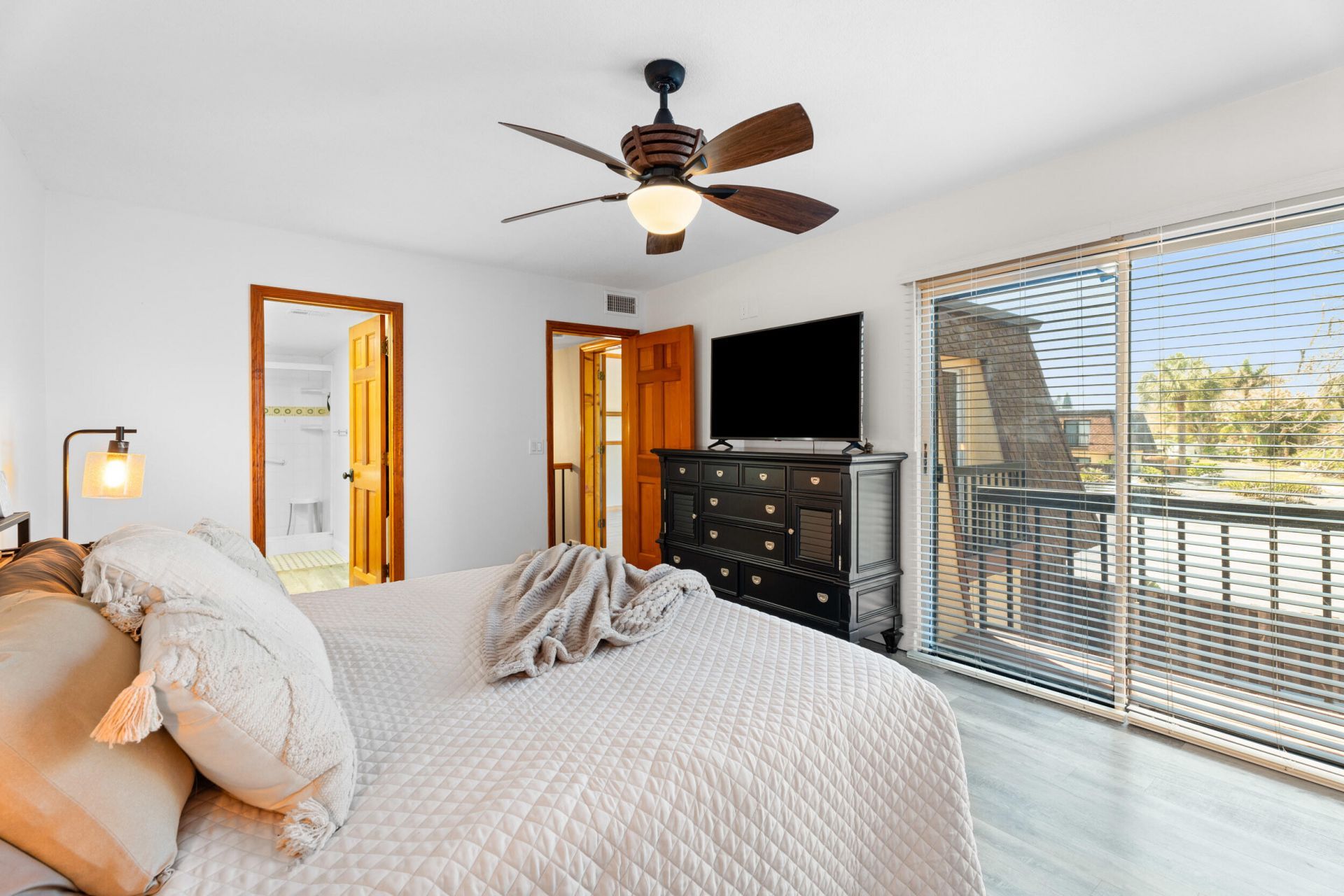 110 N Delaware Boulevard, Unit 13a, Jupiter, FL 33458 Photo