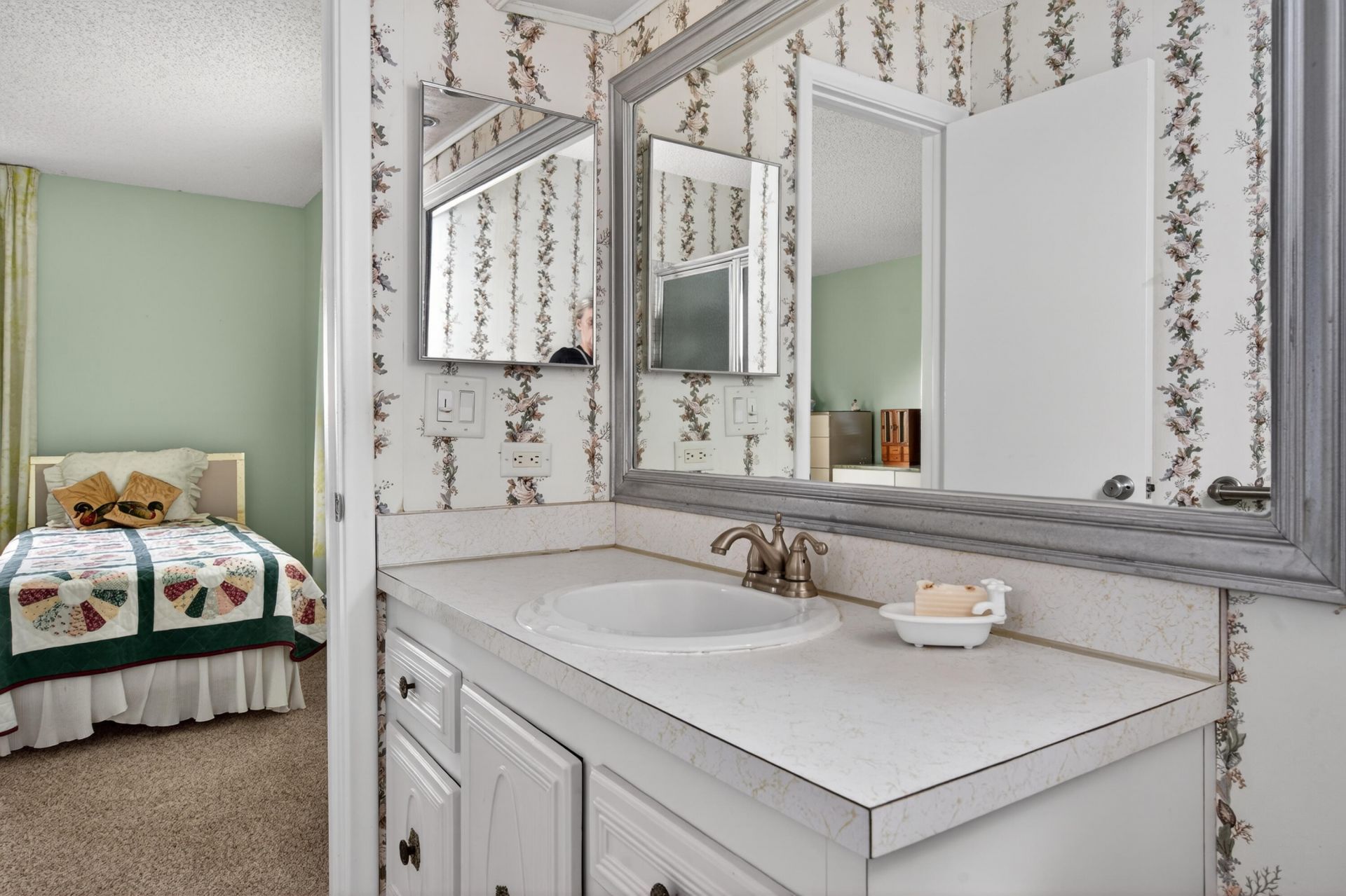 2028 SW 19th Avenue, Boynton Beach, FL 33426 Photo