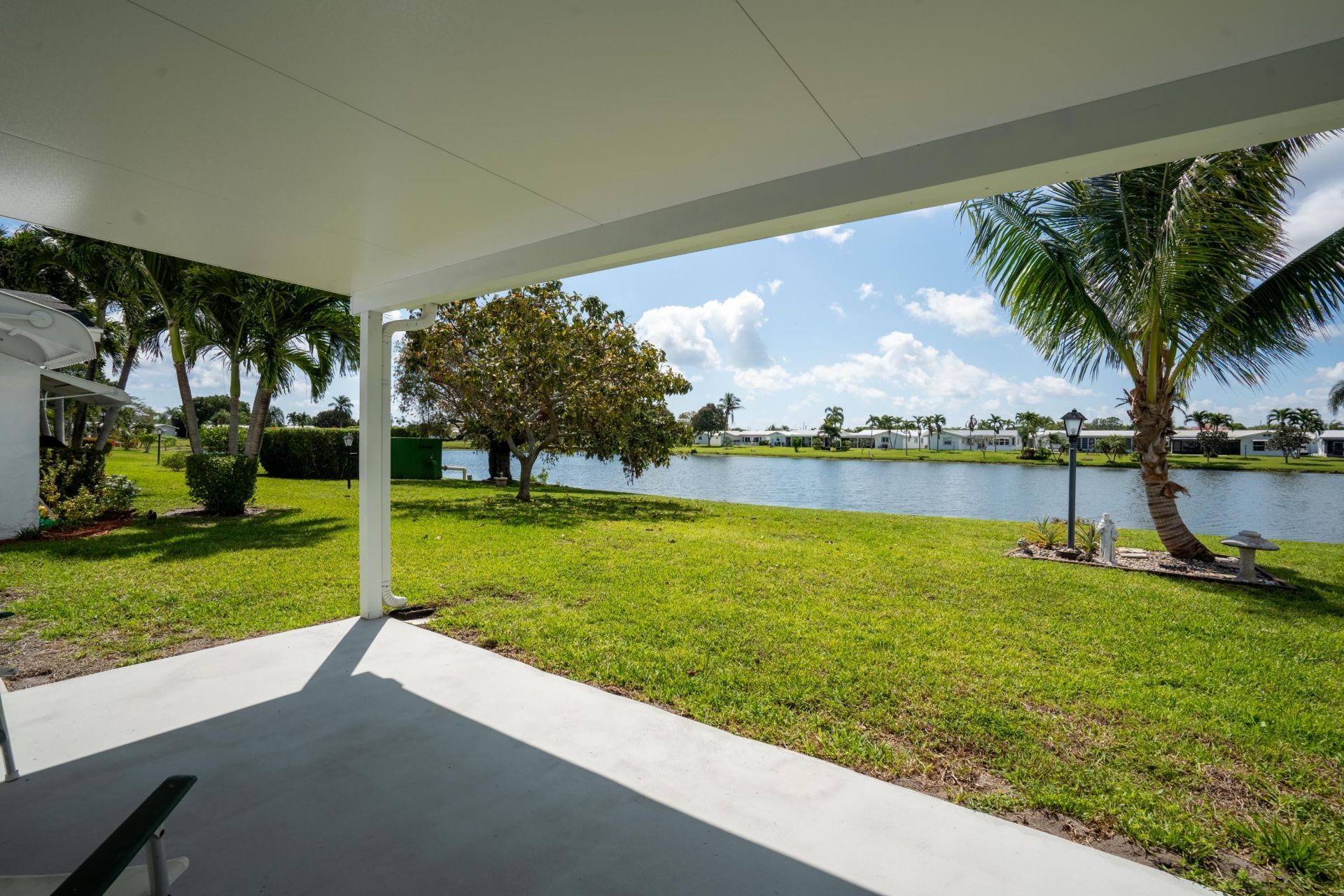 2028 SW 19th Avenue, Boynton Beach, FL 33426 Photo