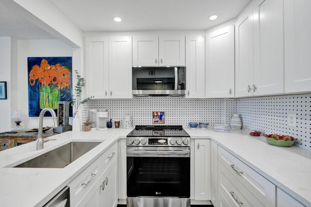 2611 N Riverside Drive, Unit 304, Pompano Beach, FL 33062 Photo