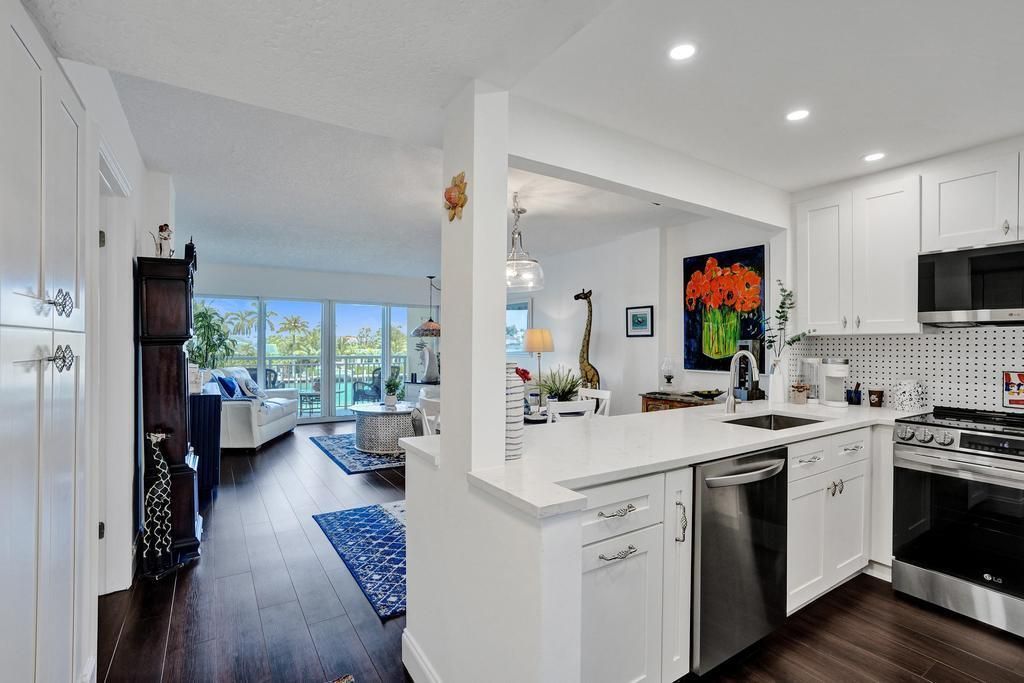 2611 N Riverside Drive, Unit 304, Pompano Beach, FL 33062 Photo