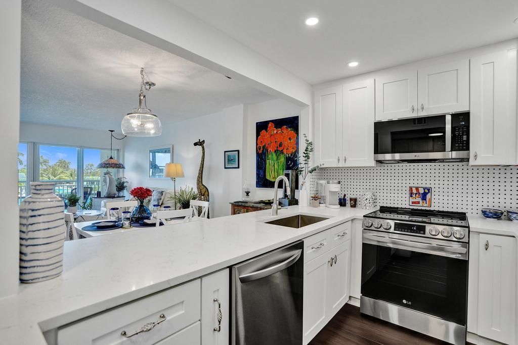 2611 N Riverside Drive, Unit 304, Pompano Beach, FL 33062 Photo