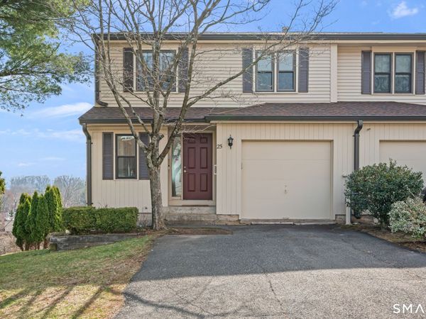 25 Tinsmith, Unit 25, Wethersfield, CT 06109