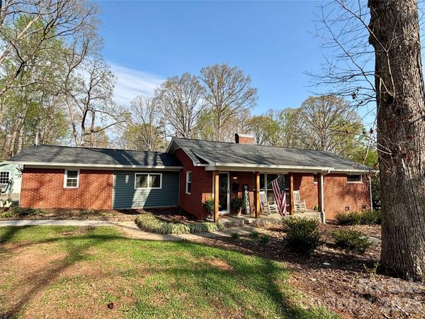 109 Green Acres Road, Mount Holly, NC 28120