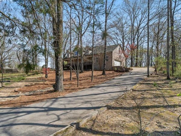 744 SANGA CREEK RD, Memphis, TN 38018