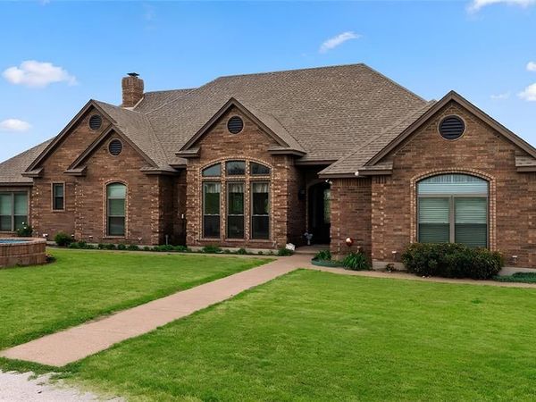 13435 Jackson Road, Krum, TX 76249