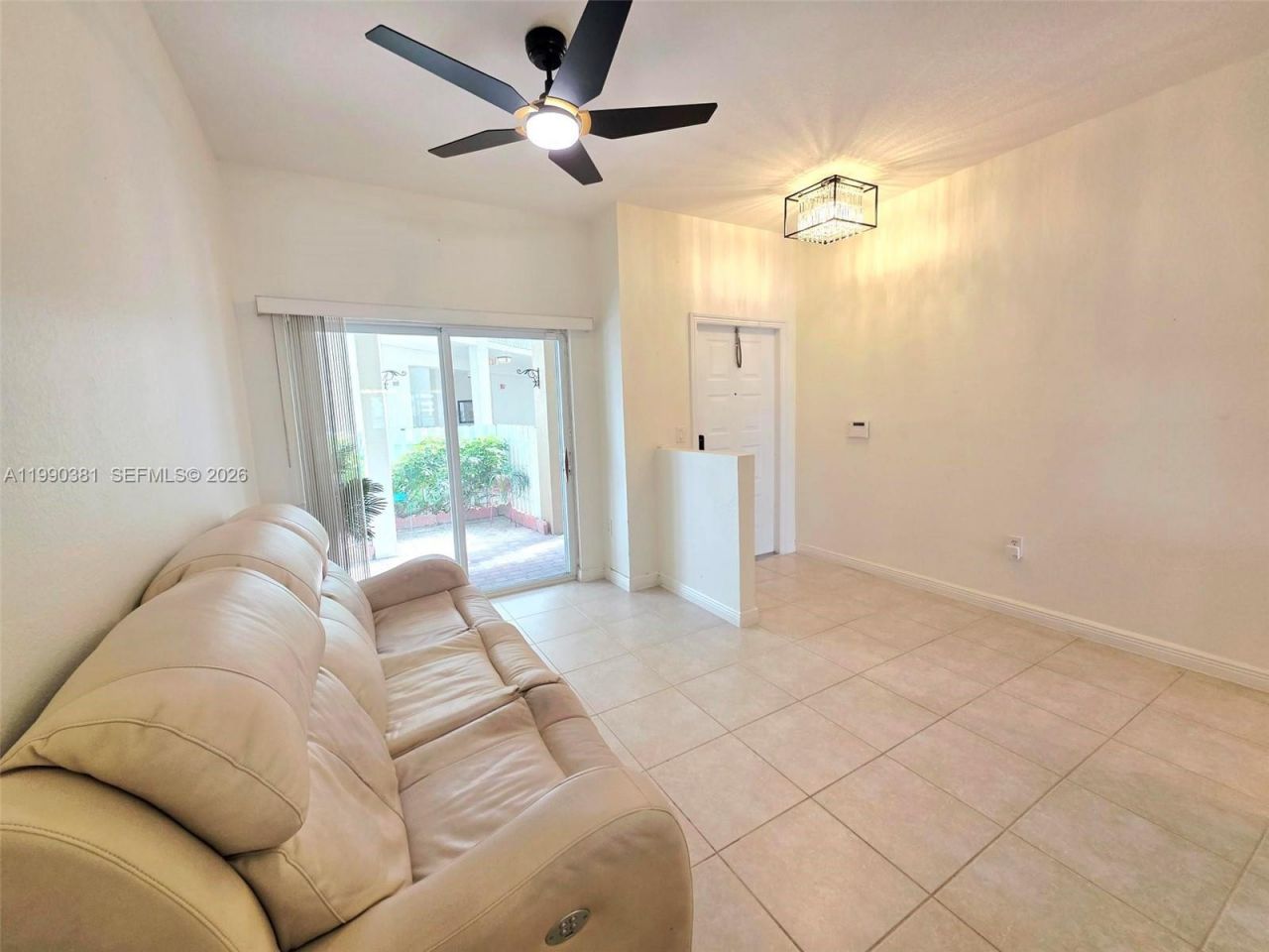 7611 Southampton Ter, Unit 110, Tamarac, FL 33321 Photo