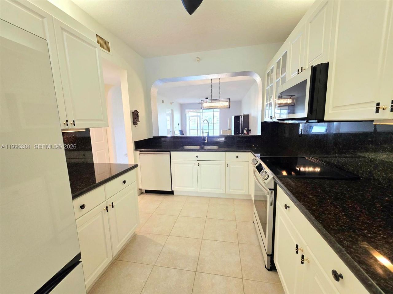 7611 Southampton Ter, Unit 110, Tamarac, FL 33321 Photo