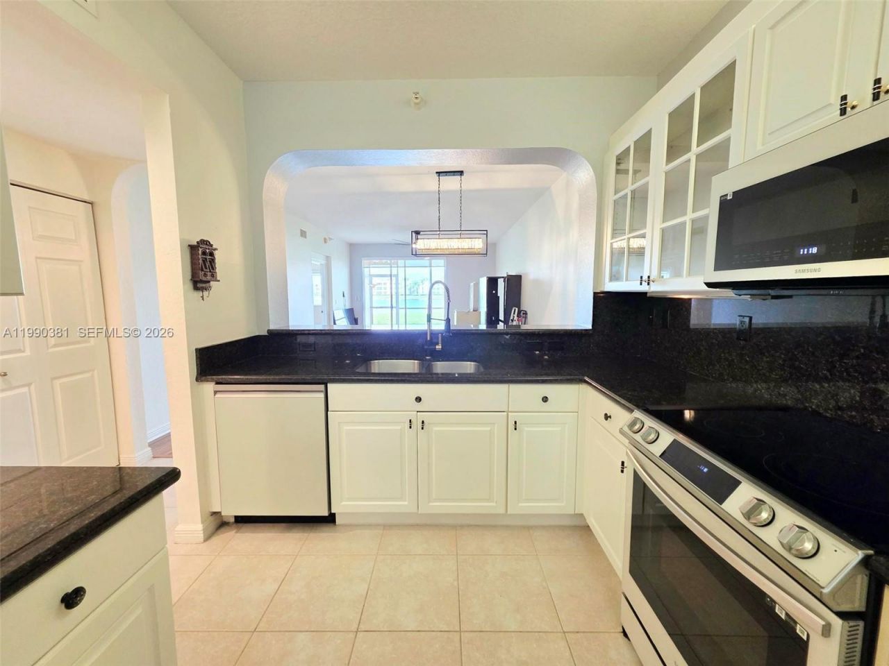 7611 Southampton Ter, Unit 110, Tamarac, FL 33321 Photo