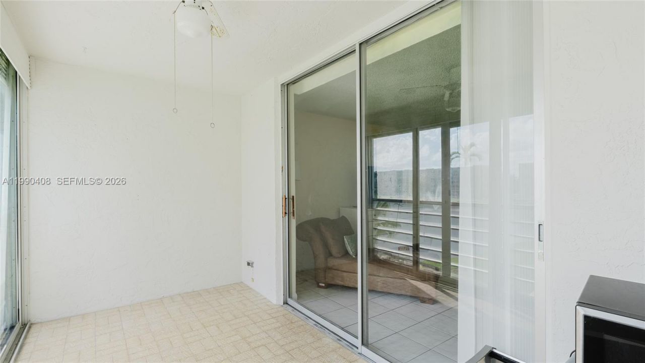 424 SE 10th St, Unit 204, Dania Beach, FL 33004 Photo