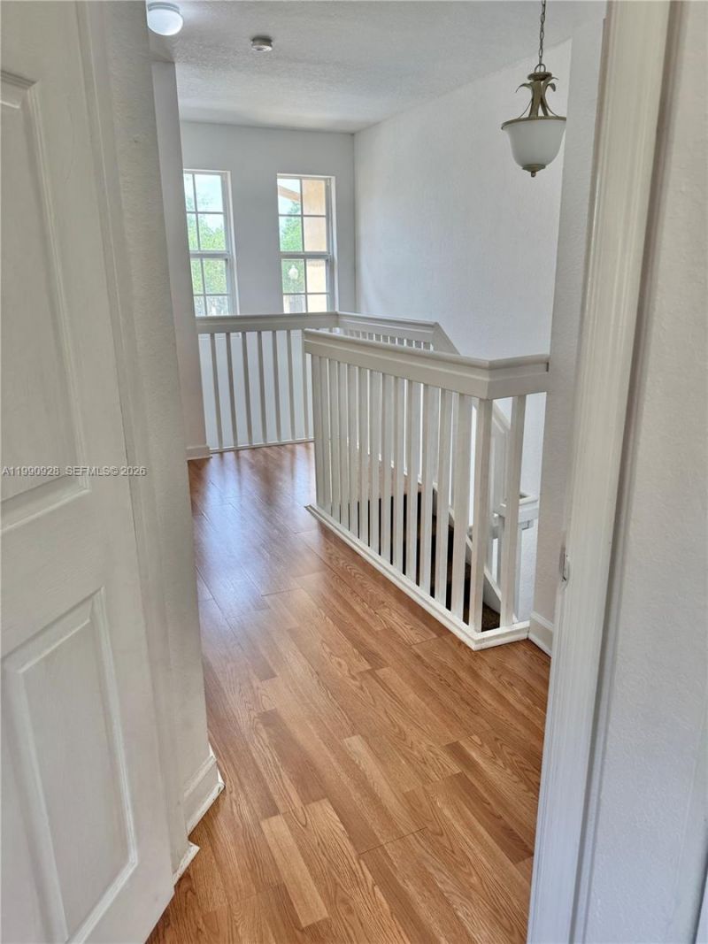 9269 SW 227th St, Unit 8, Cutler Bay, FL 33190 Photo