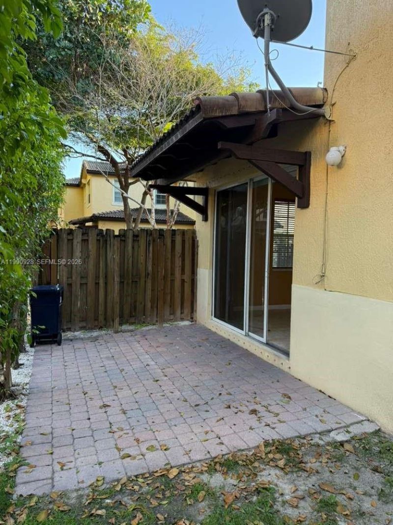 9269 SW 227th St, Unit 8, Cutler Bay, FL 33190 Photo