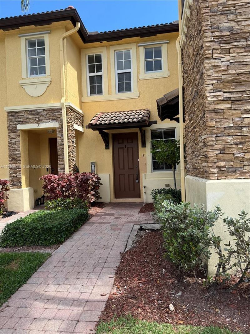 9269 SW 227th St, Unit 8, Cutler Bay, FL 33190 Photo