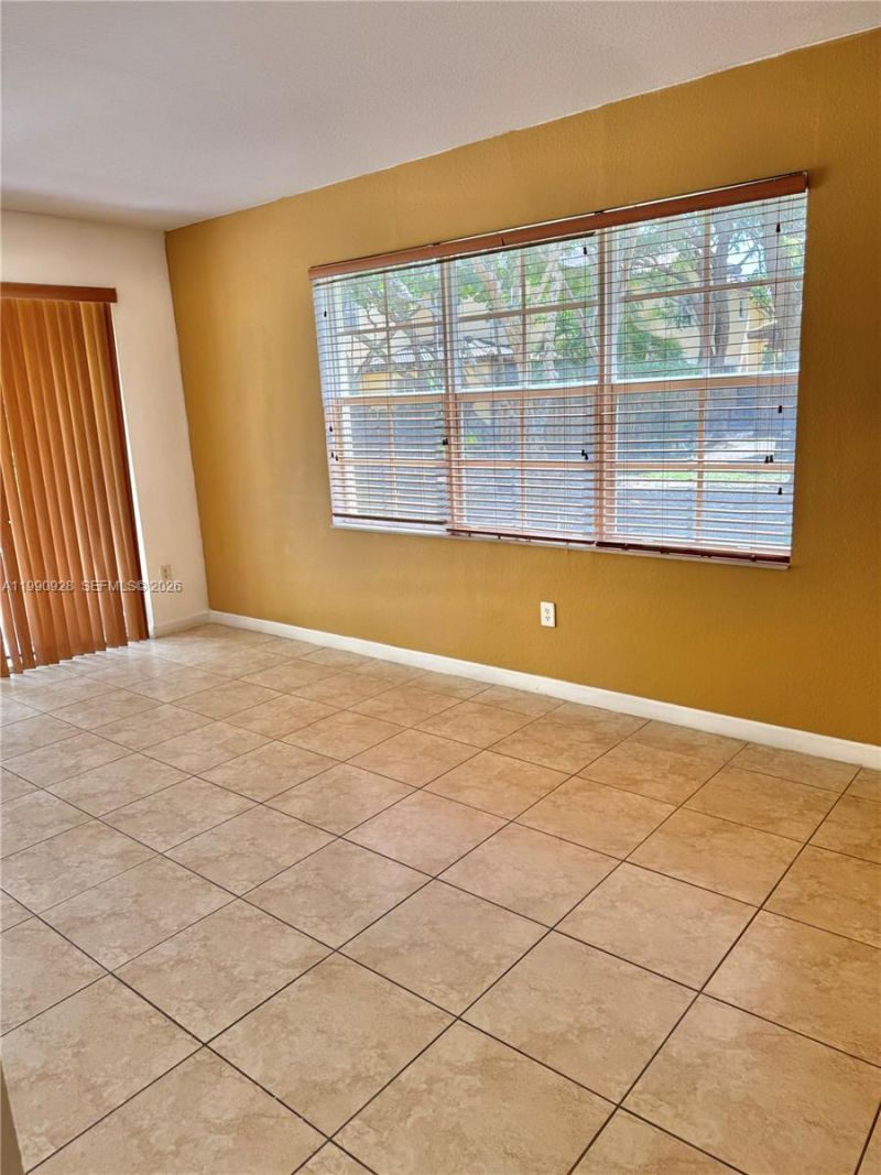 9269 SW 227th St, Unit 8, Cutler Bay, FL 33190 Photo