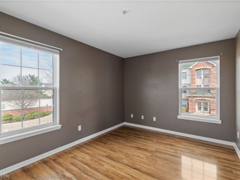 23003 Chandlers Lane, Unit 224, Olmsted Falls, OH 44138 Photo 21