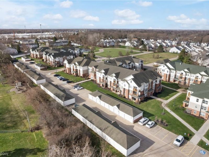 23003 Chandlers Lane, Unit 224, Olmsted Falls, OH 44138 Photo 30