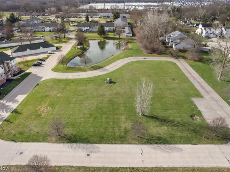 23003 Chandlers Lane, Unit 224, Olmsted Falls, OH 44138 Photo 32