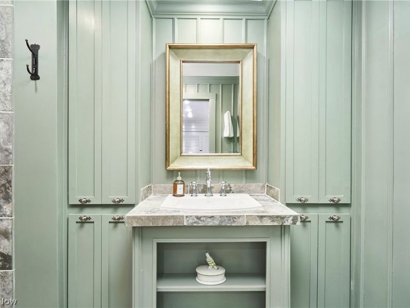 1200 Yellow Creek Lane, Akron, OH 44333 Photo 25